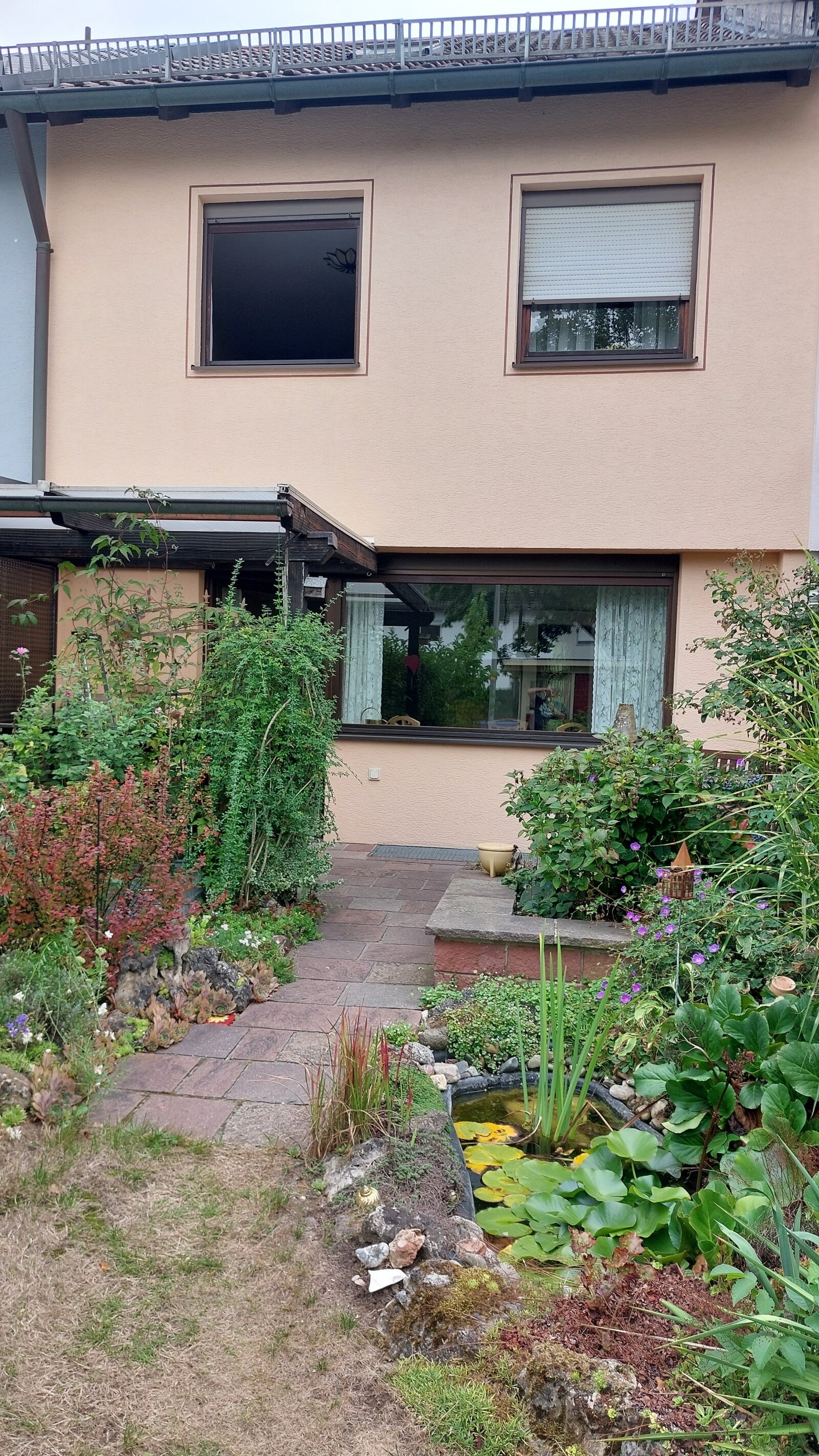 Hausansicht Terrasse Hausansicht Terrasse