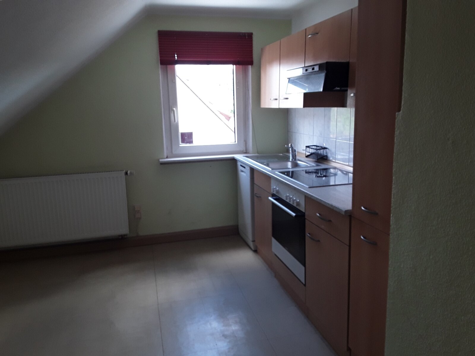 Gemütliche DG Wohnung Gemütliche DG Wohnung